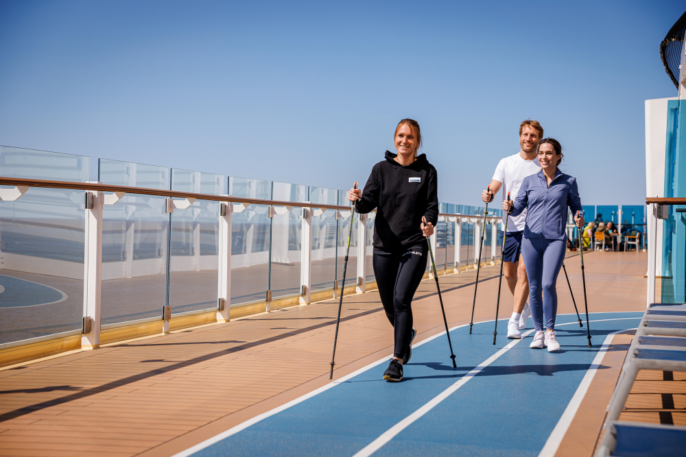 Jogging Pfad auf Deck bei Mein Schiff